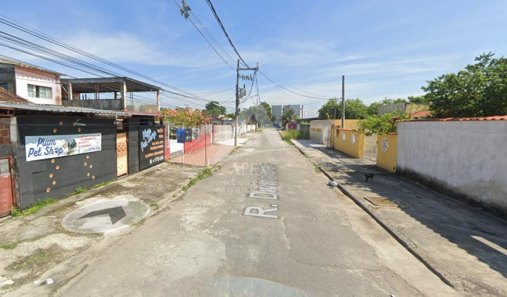 Imagem Casa com 2 Quartos à Venda, 300 m² em Campo Grande - Rio De Janeiro