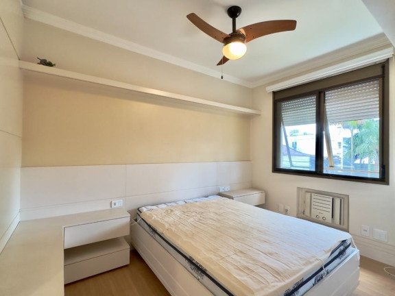 Imagem Apartamento com 3 Quartos à Venda, 79 m² em Menino Deus - Porto Alegre