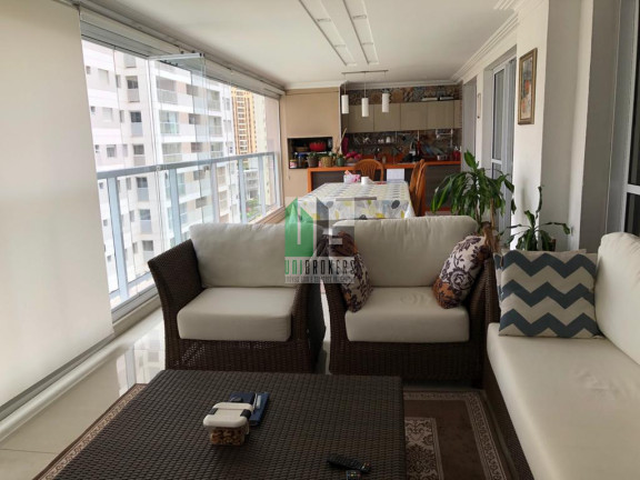 Imagem Apartamento com 3 Quartos à Venda, 212 m² em Aclimação - São Paulo
