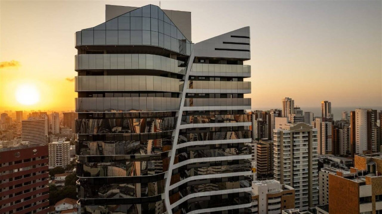 Foto do imóvel Apartamento com 4 Quartos à Venda, 311 m² em Meireles - Fortaleza