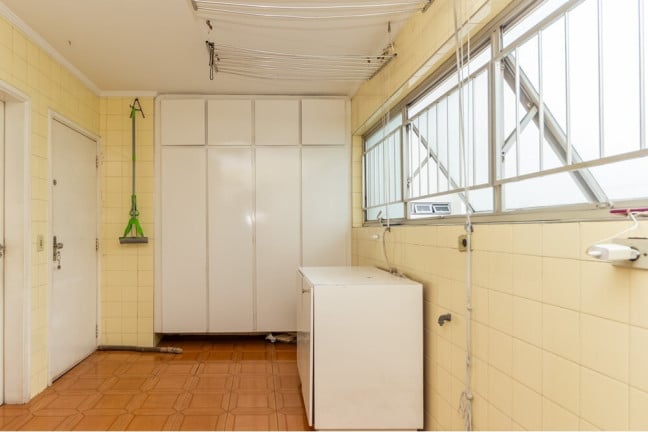 Foto do imóvel Apartamento com 3 Quartos à Venda, 165 m² em Moema - São Paulo