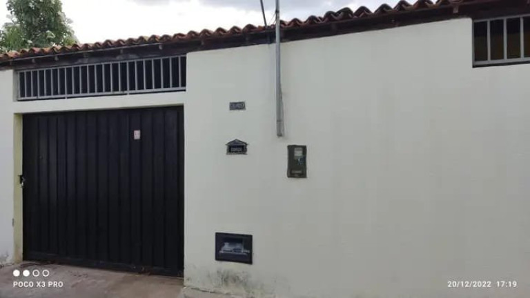 Imagem Casa com 2 Quartos à Venda, 152 m² em Redenção - Teresina