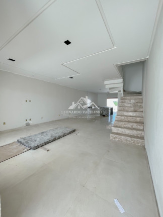 Imagem Casa com 3 Quartos à Venda, 300 m² em Morada - Serra