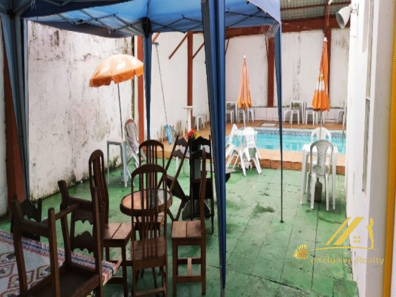 Imagem Casa com 10 Quartos à Venda, 570 m² em Itapuã - Salvador