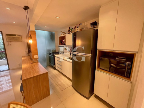 Imagem Apartamento com 2 Quartos à Venda, 67 m² em Barra Da Tijuca - Rio De Janeiro