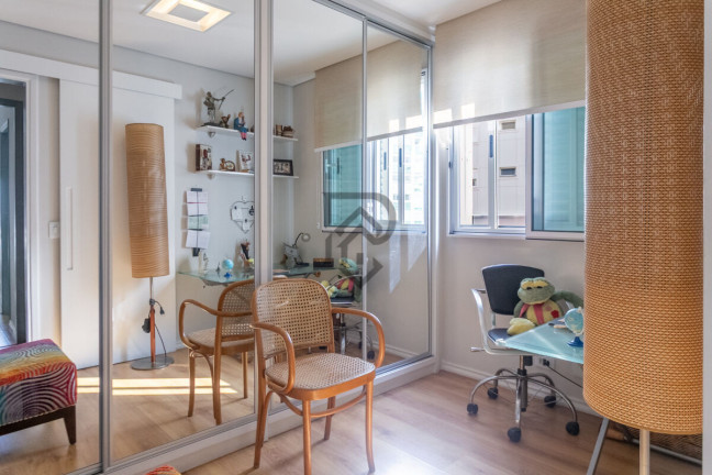 Foto do imóvel Apartamento com 3 Quartos à Venda, 80 m² em Vila Uberabinha - São Paulo