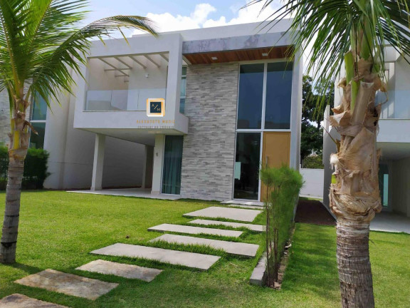 Foto do imóvel Casa com 3 Quartos à Venda, 229 m² em Sabiaguaba - Fortaleza