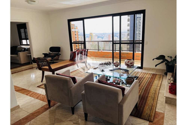 Foto do imóvel Apartamento com 3 Quartos à Venda, 176 m² em Vila Suzana - São Paulo