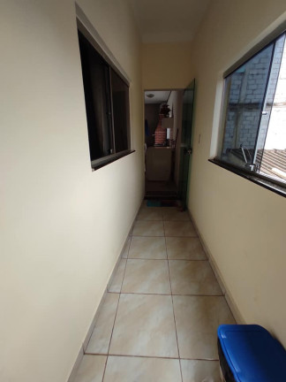 Imagem Imóvel com 
            	3             Quartos à Venda, 395 m² em 
            	Nova Esperança             - 
            	Goiania            