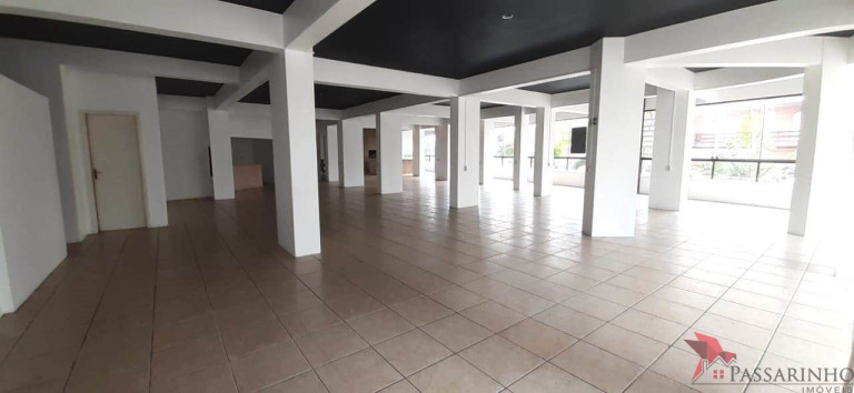 Foto do imóvel Sala Comercial à Venda, 400 m² em Centro - Torres