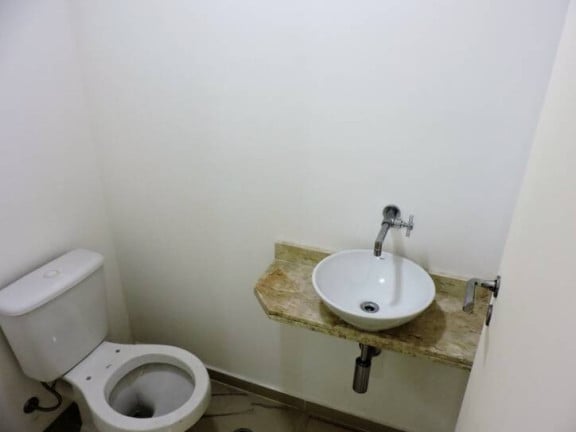 Foto do imóvel Sala Comercial à Venda, 37 m² em Lageadinho - Cotia
