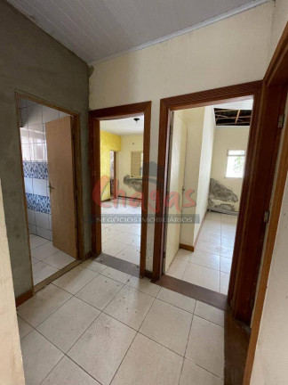 Foto do imóvel Casa com 3 Quartos à Venda, 268 m² em Centro - Caraguatatuba
