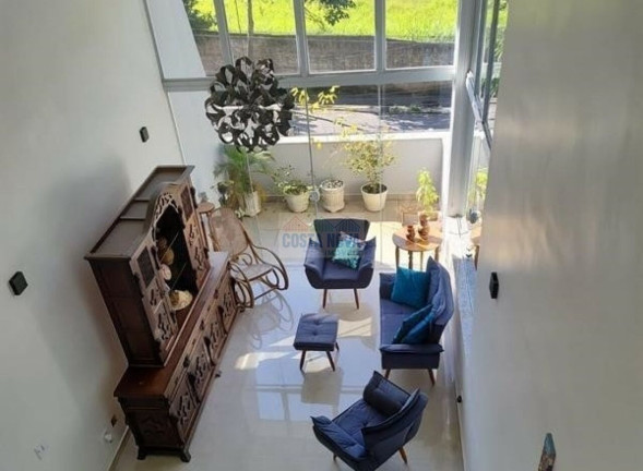 Imagem Casa com 4 Quartos para Alugar, 210 m²