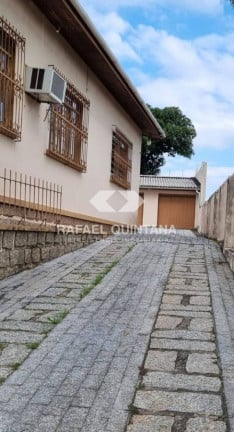 Foto do imóvel Casa com 3 Quartos à Venda, 170 m² em Capoeiras - Florianópolis