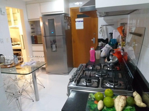 Imagem Apartamento com 3 Quartos à Venda, 138 m² em Pituba - Salvador