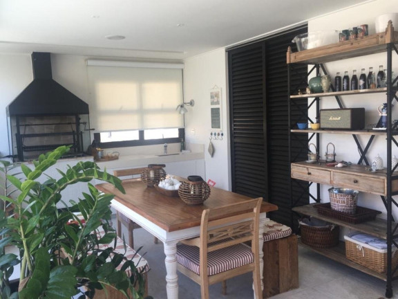 Foto do imóvel Apartamento com 4 Quartos à Venda, 240 m² em Moema - São Paulo