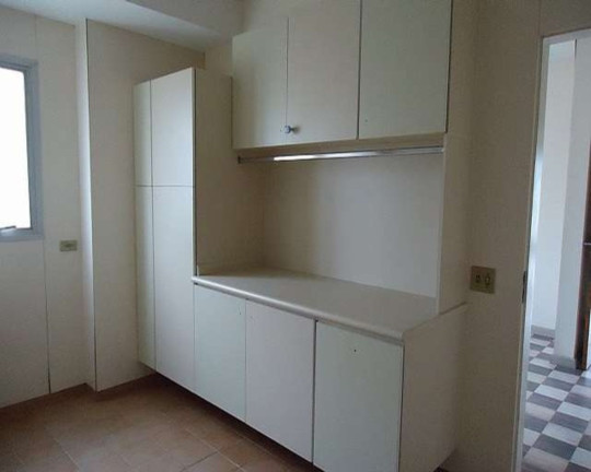 Imagem Apartamento com 4 Quartos à Venda, 276 m² em Pitangueiras - Guarujá
