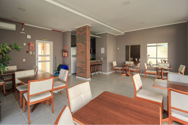 Foto do imóvel Apartamento com 2 Quartos à Venda, 46 m² em Ipanema - Porto Alegre