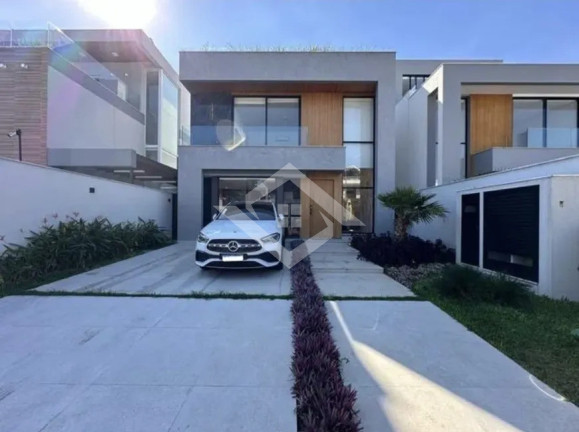 Foto do imóvel Casa com 4 Quartos à Venda, 460 m² em Recreio Dos Bandeirantes - Rio De Janeiro