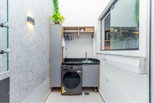 Foto do imóvel Casa com 2 Quartos à Venda, 130 m² em Vila Ré - São Paulo