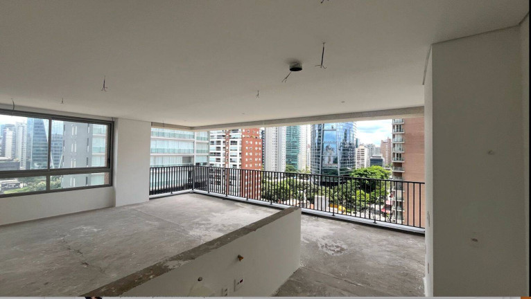 Foto do imóvel Apartamento com 3 Quartos à Venda, 191 m² em Vila Nova Conceição - São Paulo