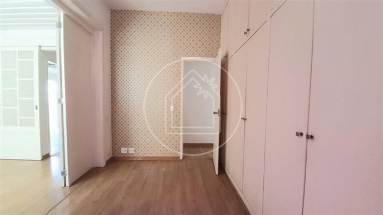 Imagem Apartamento com 3 Quartos à Venda, 136 m² em Leblon - Rio De Janeiro