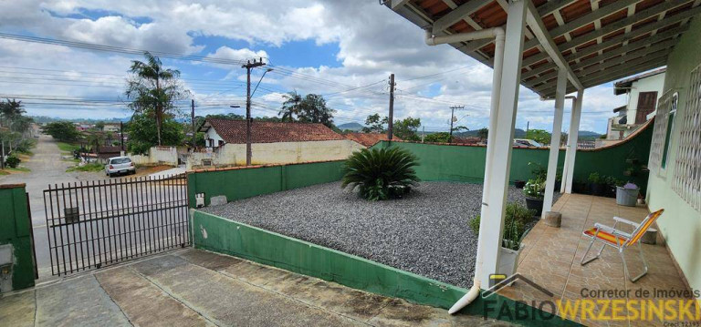 Imagem Casa com 2 Quartos à Venda, 110 m² em Paranaguamirim - Joinville