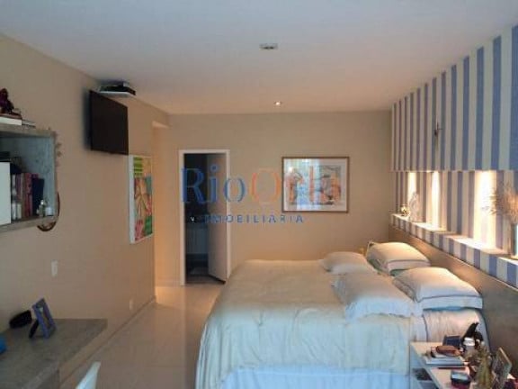 Foto do imóvel Apartamento com 4 Quartos à Venda, 280 m² em Barra Da Tijuca - Rio De Janeiro