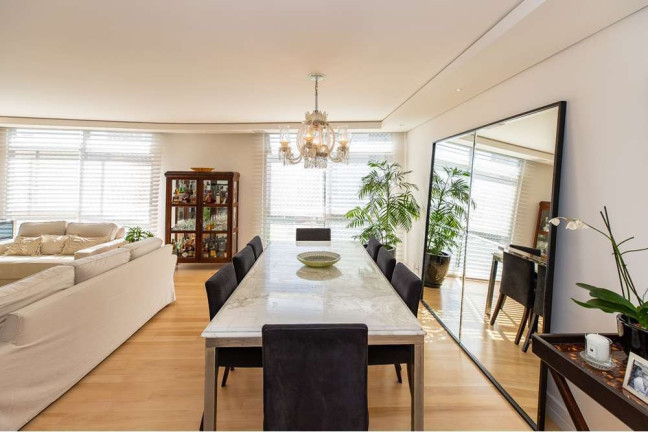 Foto do imóvel Apartamento com 3 Quartos à Venda, 152 m² em Vila Mariana - São Paulo