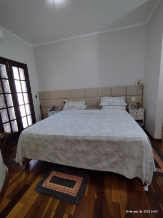 Imagem Casa com 3 Quartos à Venda, 207 m² em Parque Residencial São José - Lençóis Paulista