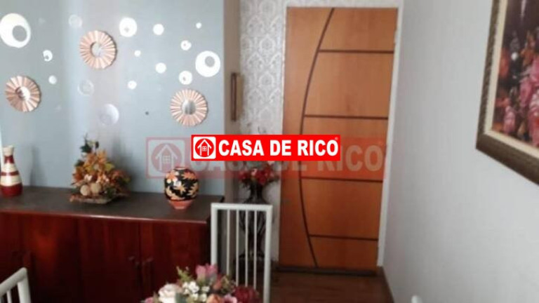 Imagem Apartamento com 3 Quartos à Venda, 196 m² em Coliseu - Londrina