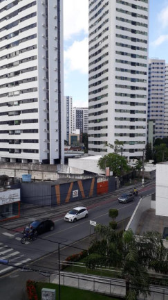 Imagem Apartamento com 3 Quartos à Venda, 130 m² em Casa Amarela - Recife