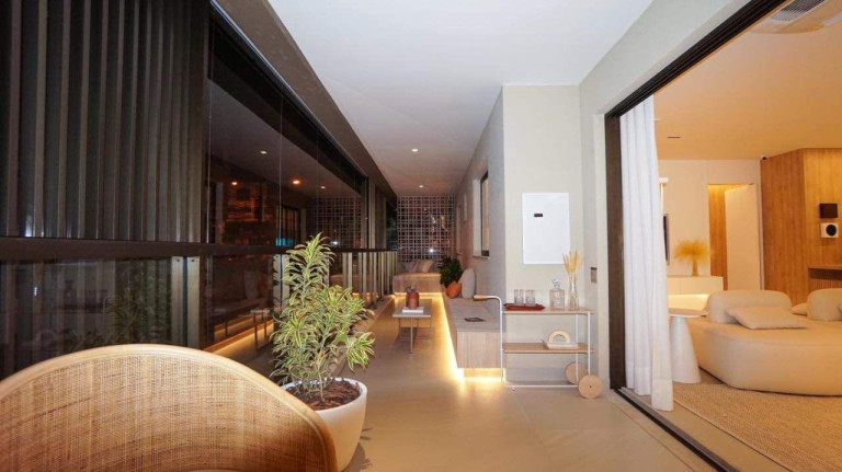 Foto do imóvel Apartamento com 4 Quartos à Venda, 166 m² em Icarai - Niterói