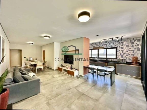 Foto do imóvel Casa com 3 Quartos à Venda, 321 m² em Bosque Do Vianna - Cotia