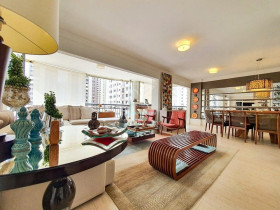 Apartamento com 3 Quartos à Venda, 200 m² em Brooklin Novo - São Paulo