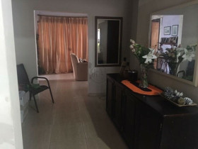 Casa com 3 Quartos à Venda, 430 m² em Setor Habitacional Arniqueira (águas Claras) - Brasília