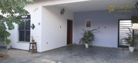 Casa com 3 Quartos à Venda, 195 m² em Parque Residencial Presidente Médici - Itu