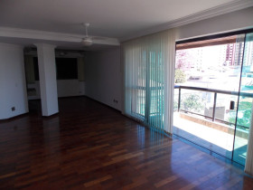 Apartamento com 3 Quartos à Venda, 147 m² em Centro - Piracicaba
