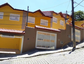 Sobrado com 3 Quartos à Venda, 100 m² em Vila Dalila - São Paulo