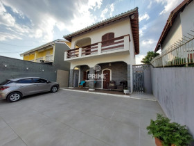 Casa com 4 Quartos à Venda, 244 m² em Caputera - Caraguatatuba