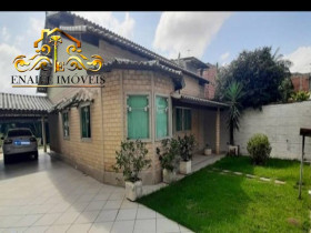 Casa com 5 Quartos à Venda, 360 m² em Califórnia - Itaguaí
