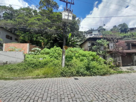 Terreno à Venda, 246 m² em Granja Guarani - Teresópolis