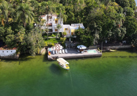 Casa com 3 Quartos à Venda, 200 m² em Ilha Grande - Angra Dos Reis