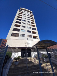 Apartamento com 2 Quartos à Venda, 126 m² em Centro - Florianópolis