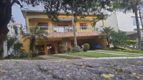 Casa com 3 Quartos à Venda, 337 m² em Tarumã - Santana De Parnaíba