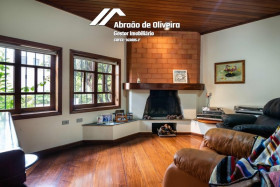 Casa com 4 Quartos à Venda, 484 m² em Jardim Das Bandeiras - São Paulo