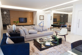 Apartamento com 4 Quartos à Venda, 227 m² em Tatuapé - São Paulo