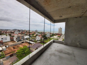Apartamento com 3 Quartos à Venda, 87 m² em Itacolomi - Balneário Piçarras