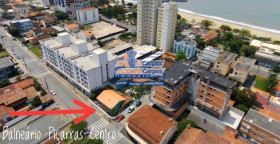 Casa com 7 Quartos à Venda, 550 m² em Centro - Balneário Piçarras