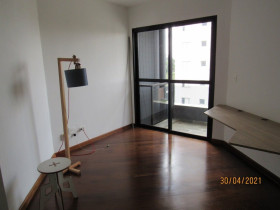 Apartamento com 1 Quarto para Alugar, 45 m² em Vila Madalena - São Paulo